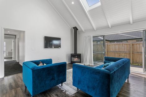Photo of property in 76 Huka Heights Drive, Rangatira Park, Taupo, 3330