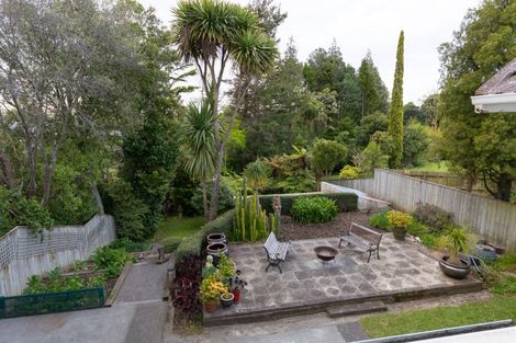 Photo of property in 4 Seaton Court, Hokowhitu, Palmerston North, 4410