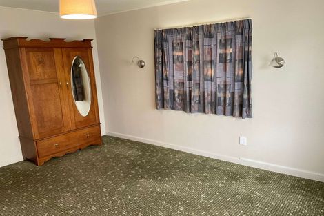 Photo of property in 73 Dunns Avenue, The Pines Beach, 7630