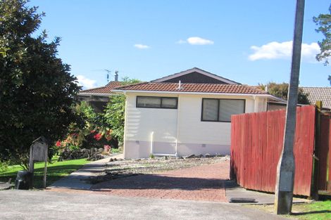 Photo of property in 11 Panzic Place, Glen Eden, Auckland, 0602