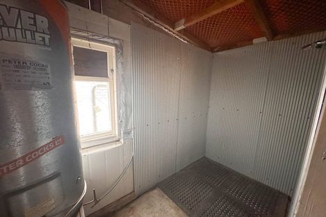 Photo of property in 22 Charles Street, Takapau, 4203