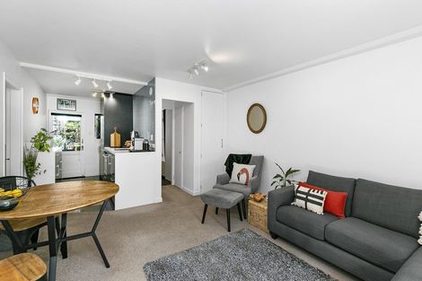 Photo of property in Hiropi St Village, 52/46 Hiropi Street, Newtown, Wellington, 6021
