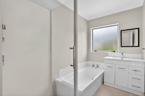 Photo of property in 16 Settlement Road, Kaiwaka, 0573