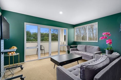 Photo of property in 2/105 Peake Road, Cambridge, 3493