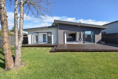 Photo of property in 23 Reid Avenue, Mosgiel, 9024