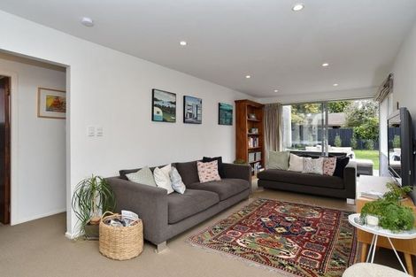 Photo of property in 209 Queenspark Drive, Parklands, Christchurch, 8083