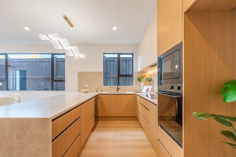 Photo of property in 12e Gordon Avenue, Milford, Auckland, 0620