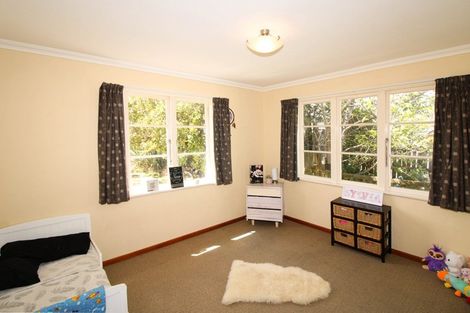 Photo of property in 87 Brandon Street, Featherston, 5710