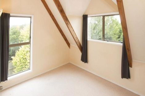 Photo of property in 30 Venus Place, Half Moon Bay, Auckland, 2012