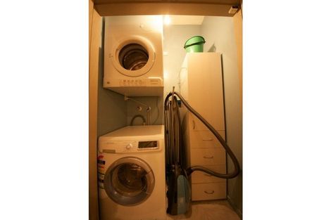 Photo of property in Stadium Garden Flats, 503/107 Thorndon Quay, Pipitea, Wellington, 6011