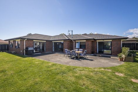 Photo of property in 7 Fytfield Place, Paraparaumu, 5032