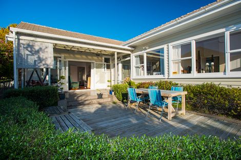 Photo of property in 14 Haronga Road, Inner Kaiti, Gisborne, 4010