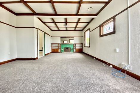 Photo of property in 55 Avenue Road, Otahuhu, Auckland, 1062