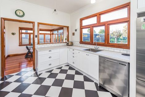 Photo of property in 155 Anzac Parade, Whanganui East, Whanganui, 4500