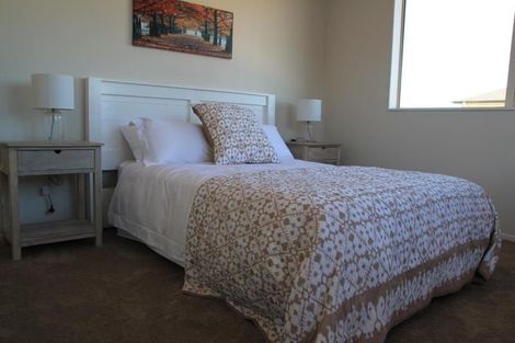 Photo of property in 16 Ballindrait Drive, Flat Bush, Auckland, 2019