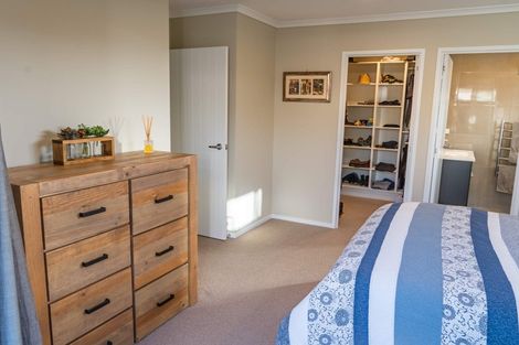 Photo of property in 7 Laly Haddon Place, Matakana, Warkworth, 0985