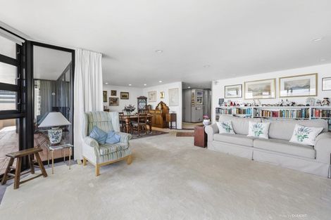 Photo of property in 6/260 Oriental Parade, Oriental Bay, Wellington, 6011