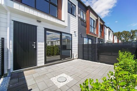 Photo of property in 30 Arapapa Road, Papakura, 2110