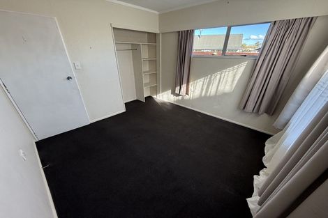 Photo of property in 1 Luxton Place, Rangiora, 7400