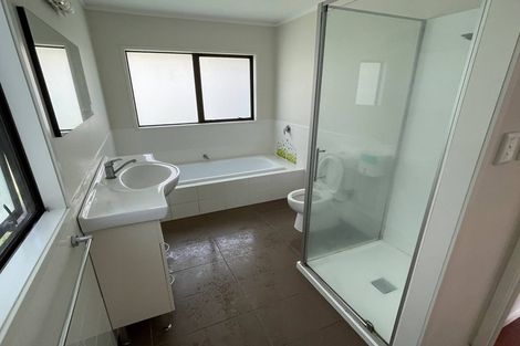 Photo of property in 3 Halder Place, Torbay, Auckland, 0632