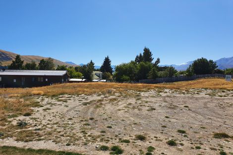 Photo of property in 9 Rodman Lane, Lake Tekapo, 7999