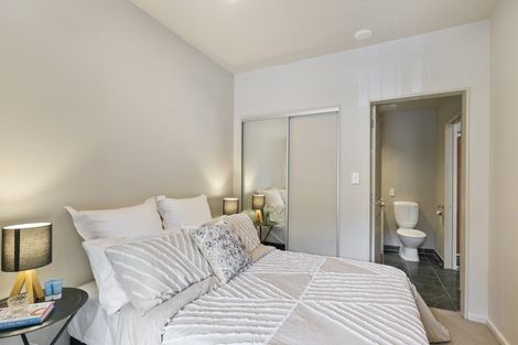 Photo of property in Atrium Towers, 1q/154 The Terrace, Wellington Central, Wellington, 6011