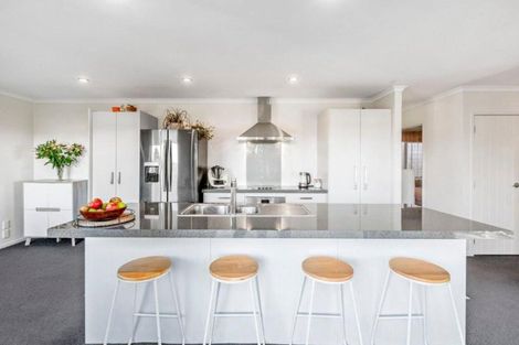 Photo of property in 176 Omata Road, Blagdon, New Plymouth, 4310