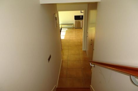 Photo of property in 7b Lighthouse Road, Bluff Hill, Napier, 4110