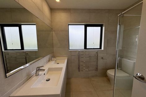 Photo of property in 11 Kaimanawa Road, Karaka, Papakura, 2113