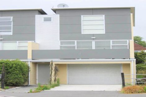Photo of property in 154 Purchas Street, Edgeware, Christchurch, 8013