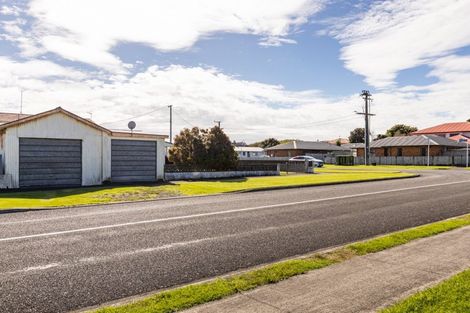 Photo of property in 1 Blake Street, Waitara, 4320