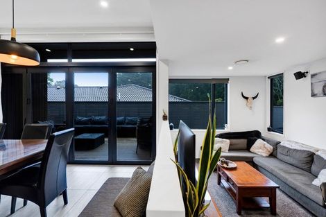 Photo of property in 57 Brooklands Road, Brooklands, New Plymouth, 4310