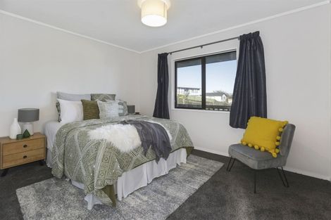 Photo of property in 21 Doncaster Terrace, Ascot Park, Porirua, 5024