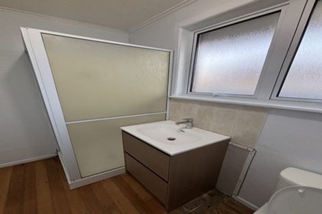 Photo of property in 1/24 Dale Crescent, Pakuranga, Auckland, 2010