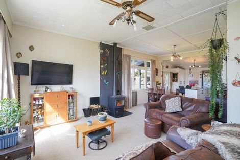 Photo of property in 51 Elles Road, Otautau, 9610