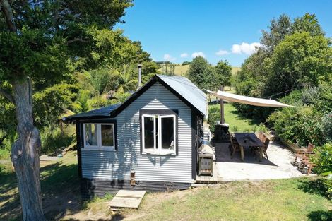 Photo of property in 287 Mclean Road, Waipu, 0582