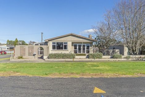 Photo of property in 1 Strange Street, Waitara, 4320