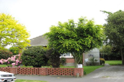 Photo of property in 6 Springbank Street, Bryndwr, Christchurch, 8053