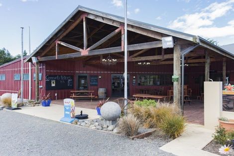 Photo of property in 16 Amberley Beach Road, Amberley, 7410