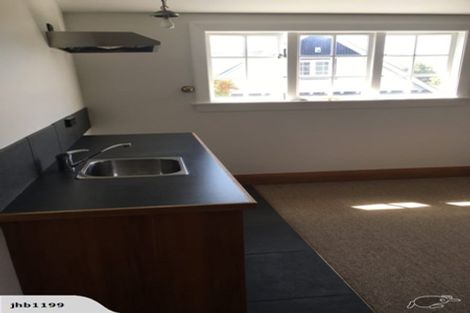 Photo of property in 81 Main Road, Redcliffs, Christchurch, 8081