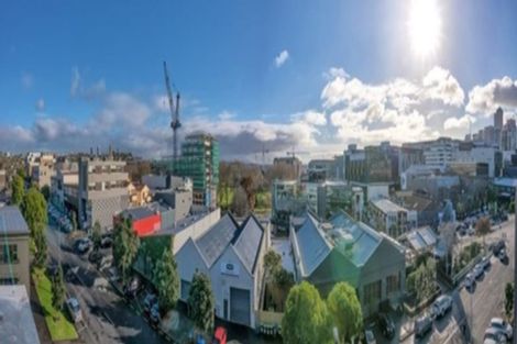 Photo of property in 34 Sale Street, Cockle Bay, Auckland, 2014