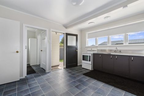 Photo of property in 27 Koutu Road, Koutu, Rotorua, 3010