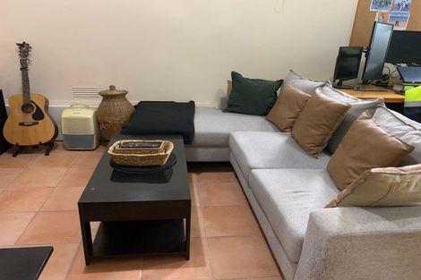 Photo of property in 2/846 Beach Road, Torbay, Auckland, 0630