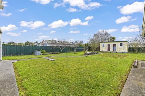 Photo of property in 15 Potaka Street, Marton, 4710