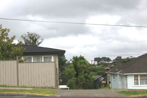Photo of property in 3/27 Sunnynook Road, Forrest Hill, Auckland, 0620