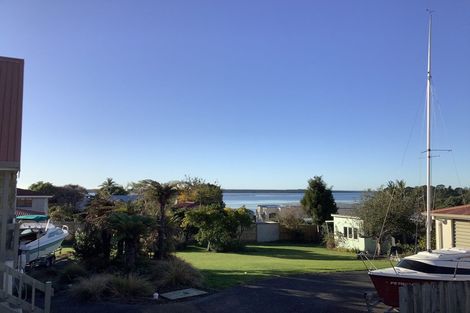 Photo of property in 4 Giles Way, Tanners Point, Katikati, 3177