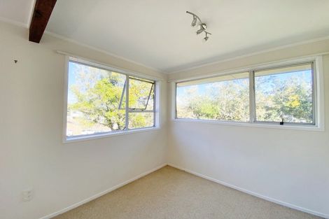 Photo of property in 1/12 Newstead Avenue, Browns Bay, Auckland, 0632