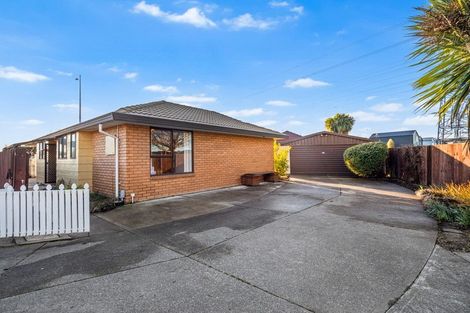 Photo of property in 1/18 Dumfries Drive, Hei Hei, Christchurch, 8042