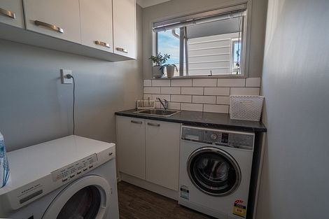 Photo of property in 20 Glamis Avenue, Bell Block, New Plymouth, 4312