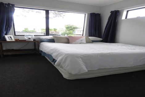 Photo of property in 1a Saltaire Street, Avondale, Auckland, 1026